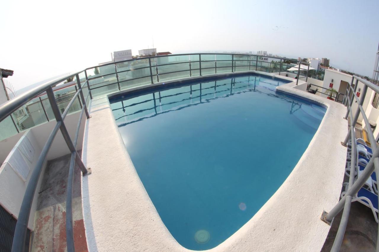 Hotel Portonovo Plaza Malecon Puerto Vallarta Eksteriør billede